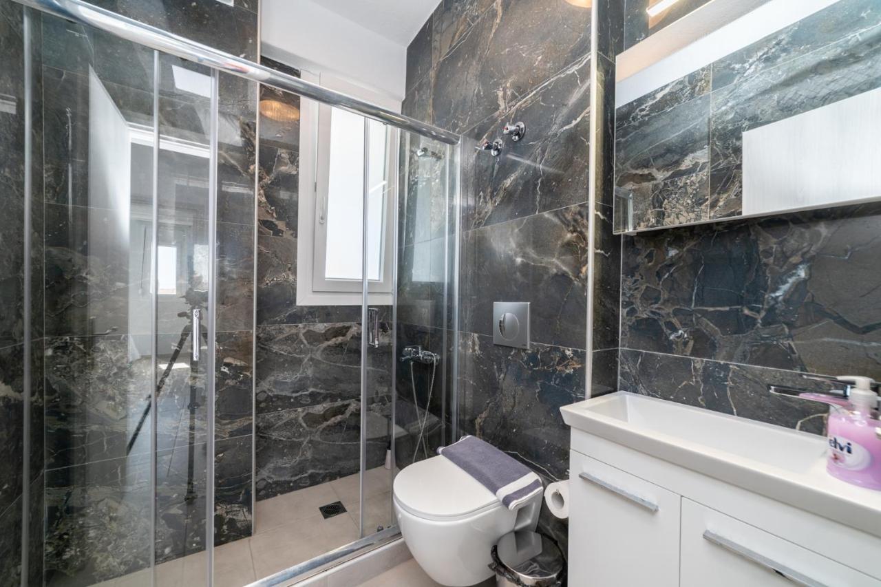 Thalassa & Thalassa Prive Residential Complex Apartment